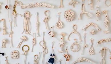 Cara membuat jimat keberuntungan dengan tangan Anda sendiri